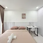 Siris Niko Residence - Self Checkin